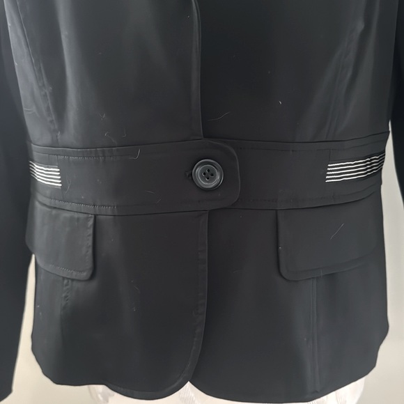 LOFT black jacket with one button and two simulated pockets size 14 - Picture 2 of 10